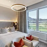 Hotel Lodore Falls & 4*