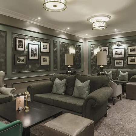 Lodore Falls & 4* Borrowdale Valley