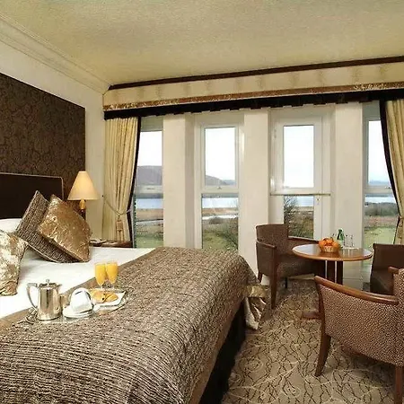 Lodore Falls & Hotell 4*
