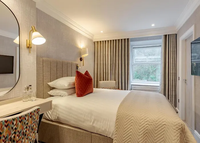 Lodore Falls Hotel&spa