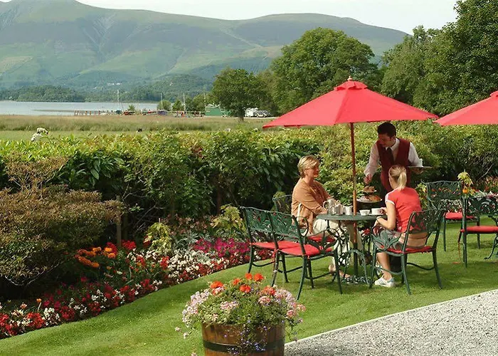 Hotel Lodore Falls & 4*