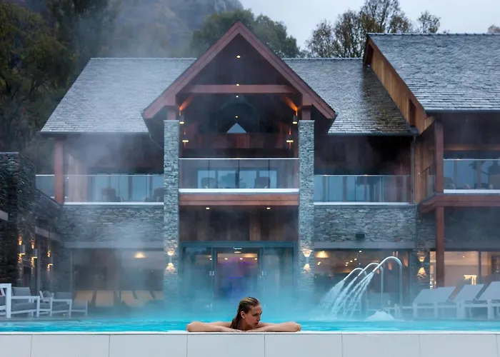 Lodore Falls Hotel&spa Hotel