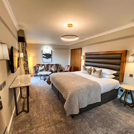 Lodore Falls & Hotel