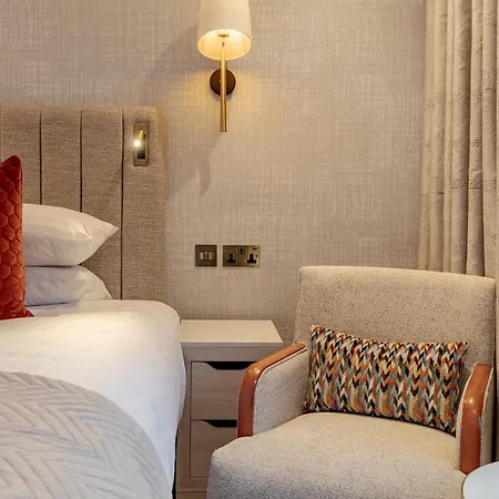 Lodore Falls Hotel&spa Hotel