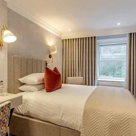 Lodore Falls Hotel&spa