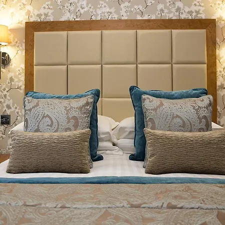 Lodore Falls Hotel&spa 4*