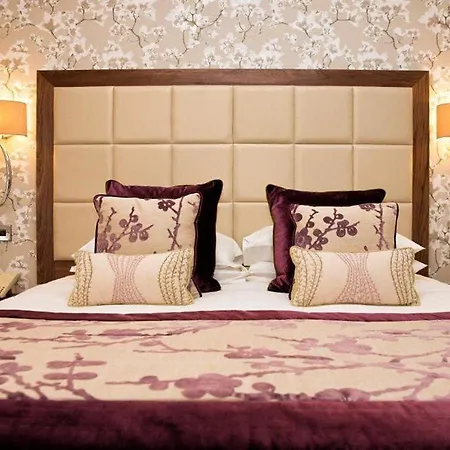 Hotel Lodore Falls & Borrowdale Valley