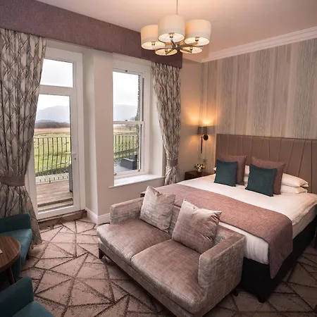 Lodore Falls & 4* Borrowdale Valley