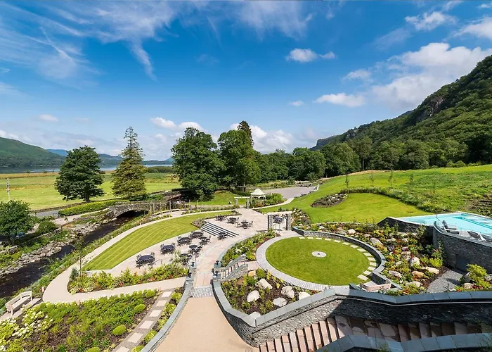 Lodore Falls & 4* Borrowdale Valley